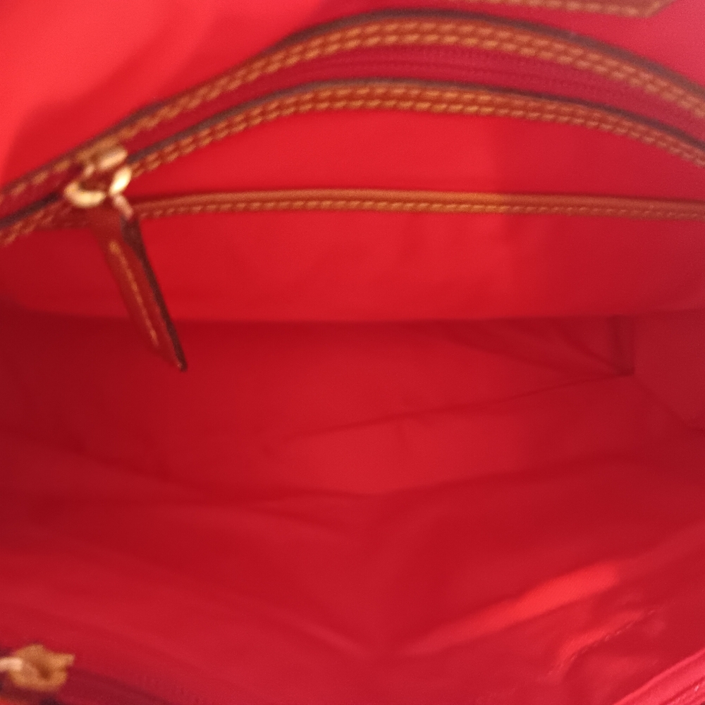 Dooney & Bourke White Hobo Bag - Picture 9 of 9